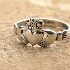 claddagh ring