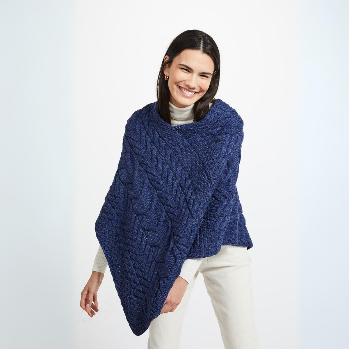 Glencar Ladies Classic Aran Poncho