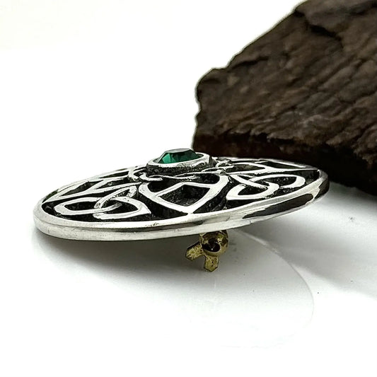 Celtic Brooch with Emerald Center | Round