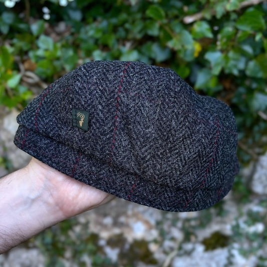 Driving Cap in Gray Plaid