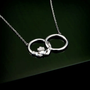 Sterling Silver Intertwining Circles Claddagh Necklace