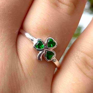 Ladies Silver Shamrock Stone Ring