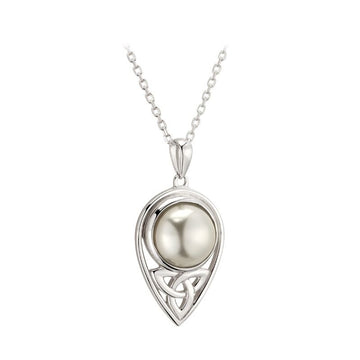 Glass Pearl Oval Trinity Knot Pendant